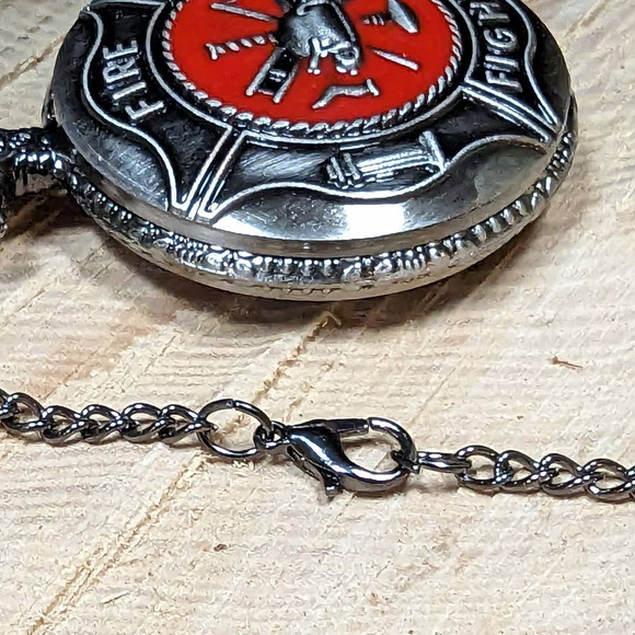 Firefighter Pocket Watch Silver Fireman Gift Retirement First Responder Hero - Picture 4 of 4
